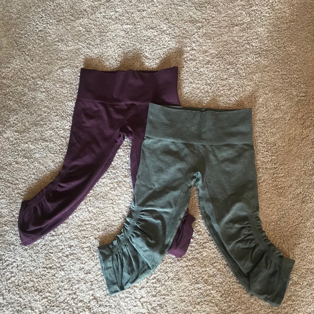 Lululemon In The Flow Crops